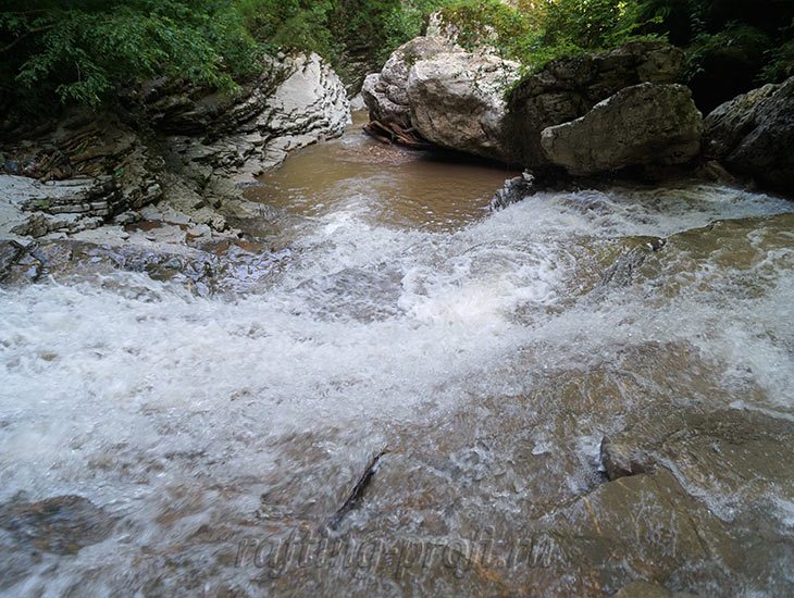 Водопады Ручья Руфабго 2